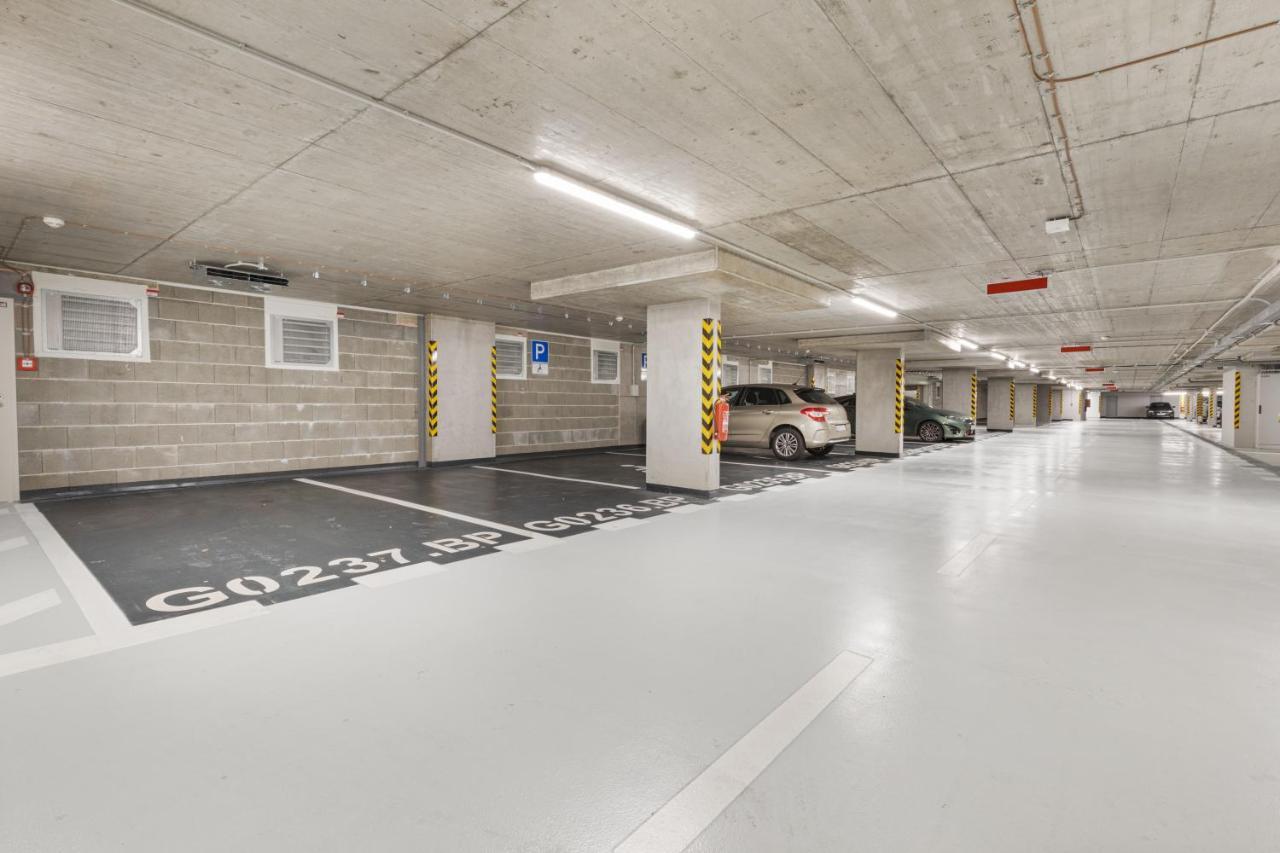 Апартаменти Lam Jegeho Alej - Jacuzzi - Free Parking Братислава Екстер'єр фото